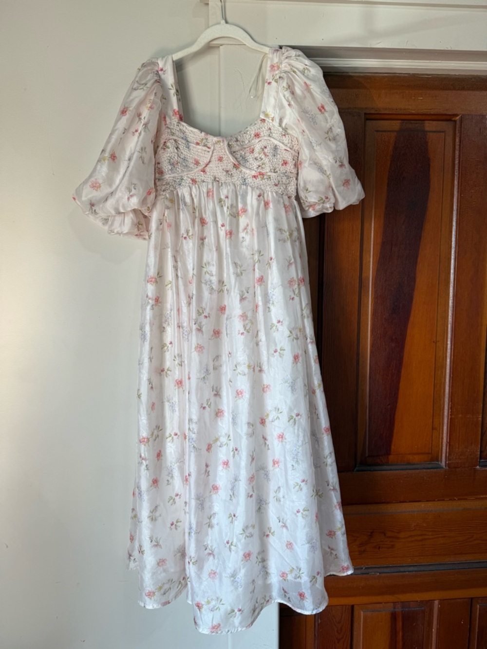 White Floral Puff-Sleeve Midi Dress